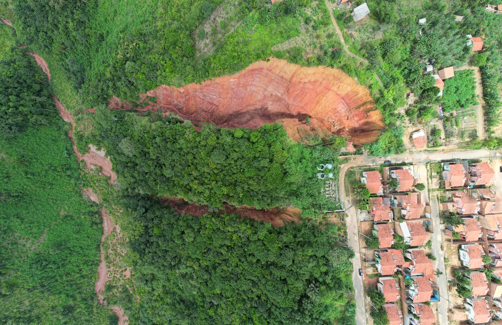 Voçoroca com 68 metros de profundidade e 298 metros de comprimento, em Buriticupu — Foto: Marinho Drones