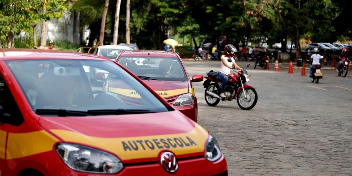 Autoescola pra tirar CNH (Foto:Reprodução/Internet)