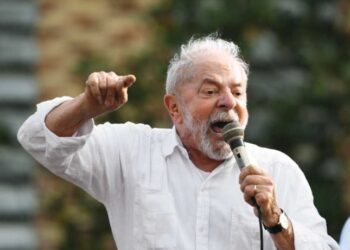 Foto: Reprodução/ISTOÉ.