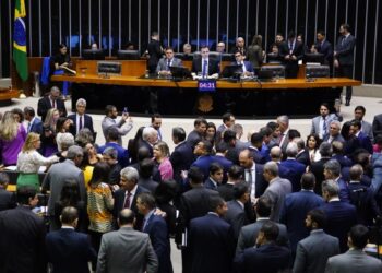 Foto: Pablo Valadares / Câmara dos Deputados.