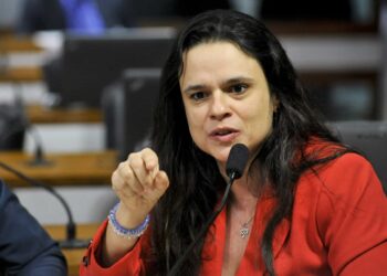 Foto: GERALDO MAGELA/AGÊNCIA SENADO.