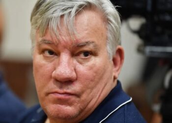 Foto: Sergio Roberto de Carvalho, conhecido como ‘Pablo Escobar brasileiro’, foi preso em Budapeste — Foto: GERGELY BESENYEI/AFP.