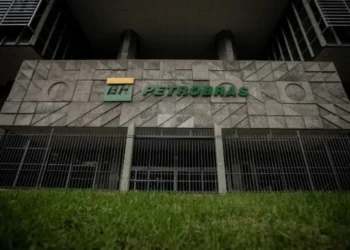 Brenno Carvalho/Agência O Globo