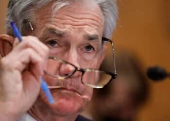 Jerome Powell, presidente do Federal Reserve (Jonathan Ernst/EFE)  (Jerome Powell, presidente do Federal Reserve (Jonathan Ernst/EFE)/VEJA).