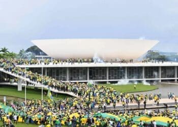 Reprodução/Folha de S. Paulo.