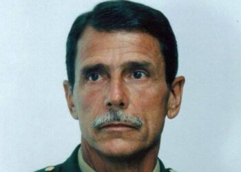Perfil do Facebook do general Paulo Chagas.