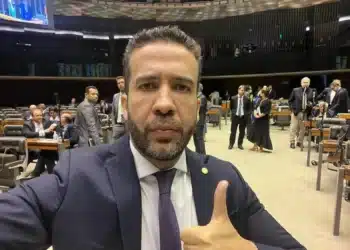 Reprodução/Facebook/Andre Janones.