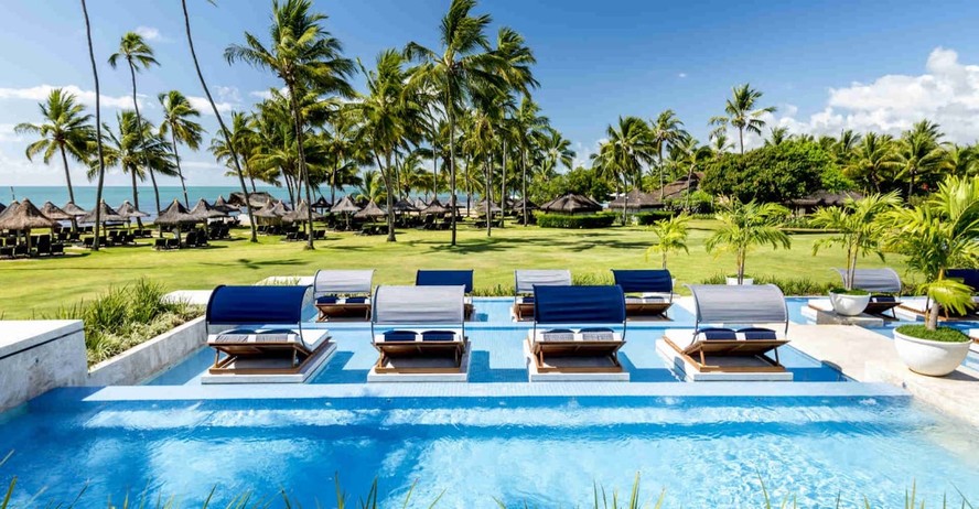 O Tivoli Ecoresort Praia do Forte fica em uma reserva natural na Bahia
