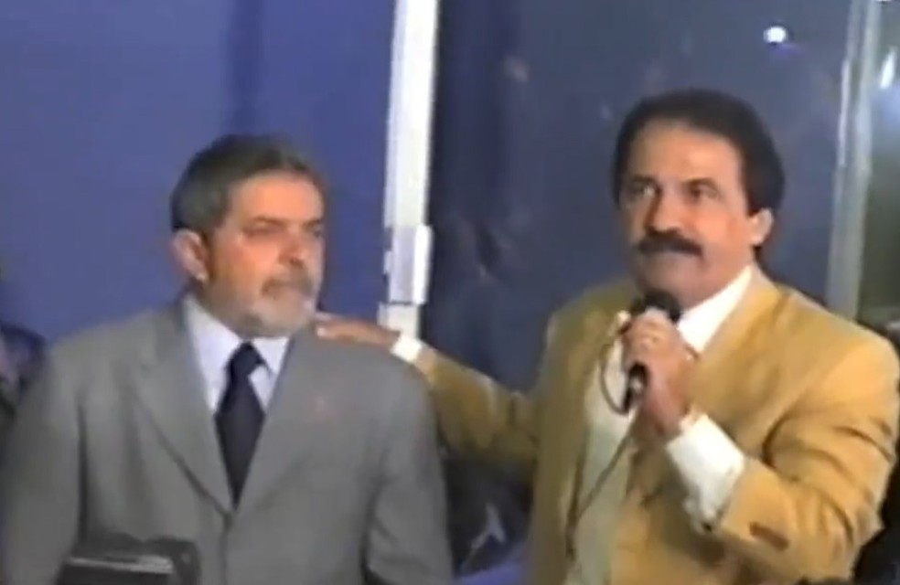 Malafaia em evento no qual pastores evangélicos declararam apoio a Lula, no segundo turno de 2002 — Foto: Reprodução/Vídeo/11-10-2002