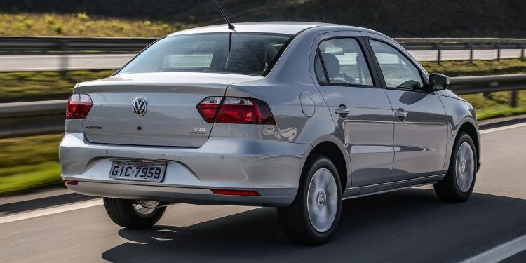 Volkswagen Voyage [divulgação]