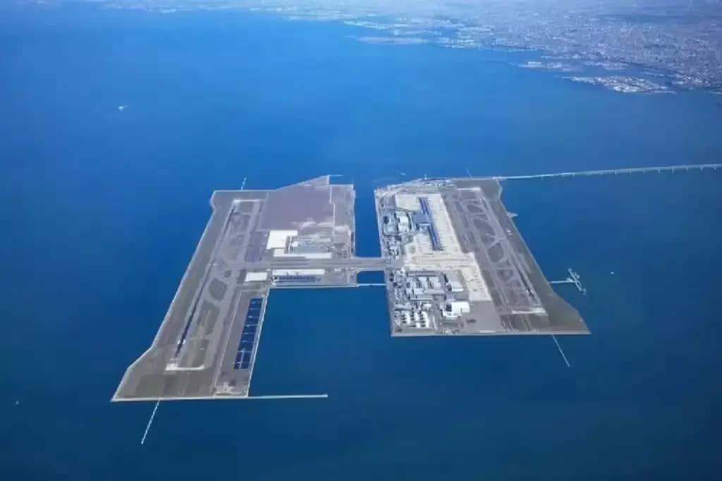 After billion-dollar construction, the Japanese airport is expected to sink into the sea within the next 30 years