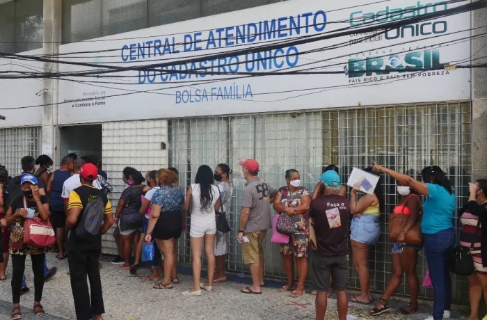 Prefeitura Municipal de Ubá - Bolsa Família convoca beneficiários para  atualização cadastral