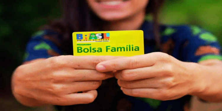 Bolsa Família: veja as novas regras e calendário de pagamentos para 2024