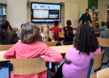 Expansão do programa Pé-de-Meia e novas iniciativas de educação no Ceará!