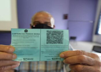 Carteira do Idoso 2024: Conheça os benefícios e como solicitar