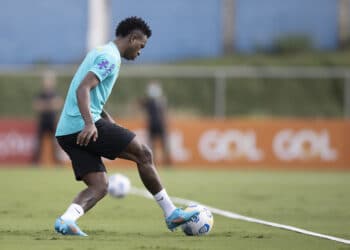 Treino da Seleção Brasileira no CT do Cruzeiro. Vinicius Jr. Lucas Figueiredo/CBF