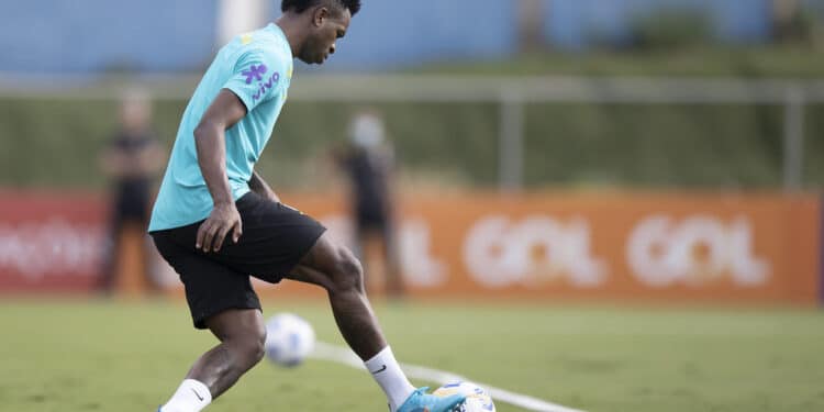 Treino da Seleção Brasileira no CT do Cruzeiro. Vinicius Jr. Lucas Figueiredo/CBF