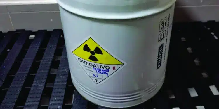 Fontes radioativas estavam em carro roubado em SP. Foto: Comissão Nacional de Energia Nuclear.