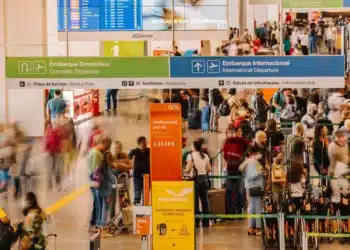 Área de embarque do Aeroporto Internacional de Brasília. Foto: Milca/Inframerica divulgação.