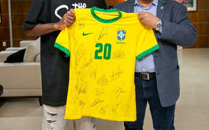 Vini Jr. visita Museu Seleção Brasileira. - Foto: Alex Ramos/CBF