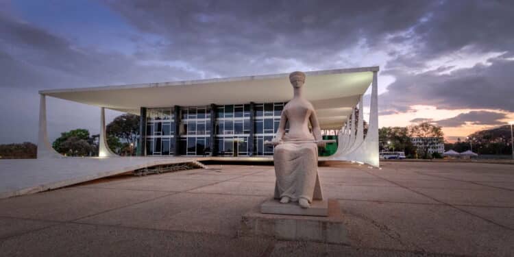 Brasilia, Brasil - Aug 26, 2018: Brazil Supreme Court (Supremo Tribunal Federal - STF) at night - Brasilia, Distrito Federal, Brazil