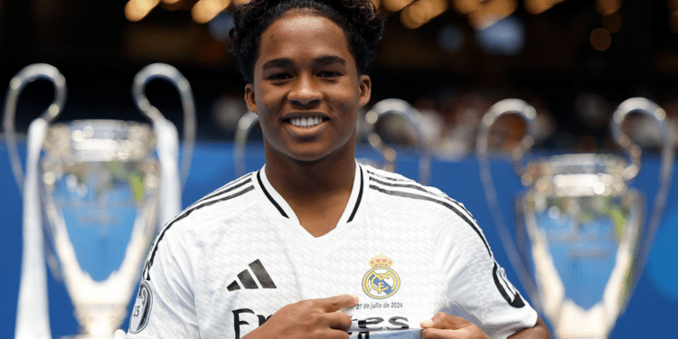 Fotos: Antonio Villalba, María Jiménez e Sara Gordon / Divulgação / realmadrid.com