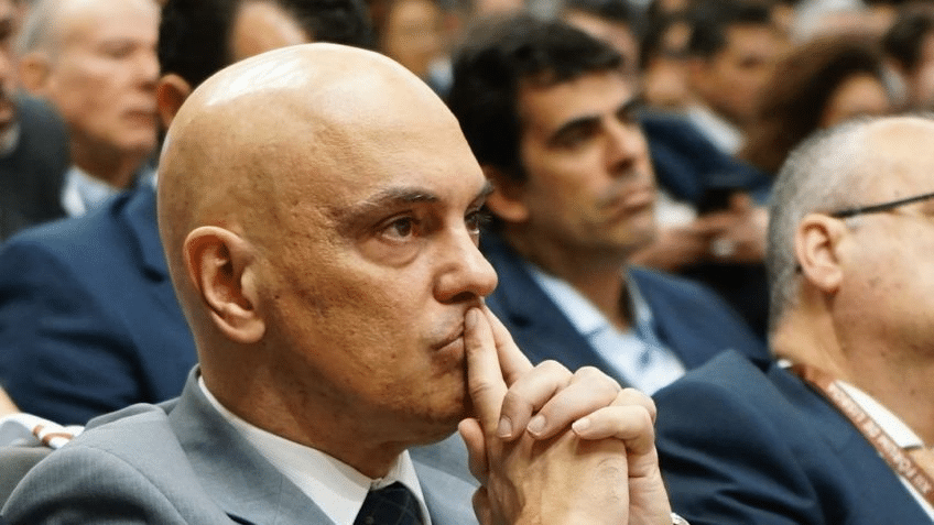 A suspeita de aliados de Moraes sobre como mensagens foram vazadas