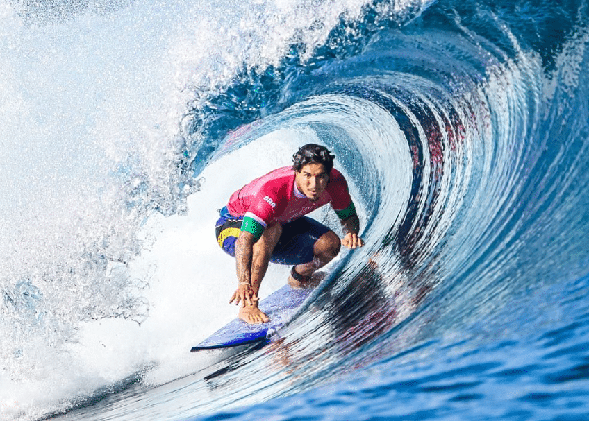 Reprodução: @willlucass l @timebrasil l @cbsurfoficial