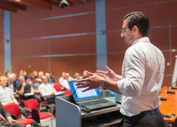 Investimento no futuro: Pé-de-Meia Licenciatura fortalece a formação de professores