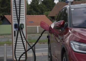 charging of an electric car at an electric filling station