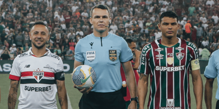 Foto: LUCAS MERÇON / FLUMINENSE F.C