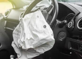 Airbag exploded at a car accident,Car Crash air bag,Airbag work