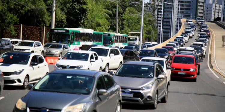 salvador, bahia, brazil - may 26, 2021: vehicles in a traffic jam near the construction of a BRT exclusive lane on Avenida ACM, in the city of Salvador.