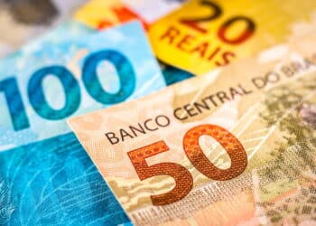 The detail of the notes of two hundred, one hundred, fifty and twenty reais. The real is the currency of Brazil. The Central Bank launched guidelines for the creation of a digital currency that will serve as an extension of the real in the country