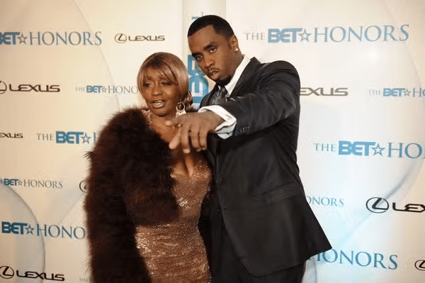 Mãe de Diddy quebra silêncio e se pronuncia sobre acusações de crimes sexuais