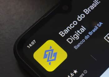 Aplicativo do Banco do Brasil sai do ar e revolta usuários