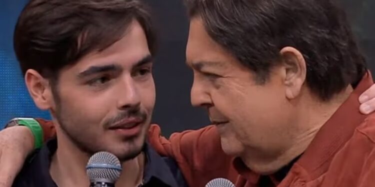 Faustão surpreende e acerta retorno à TV após aposentadoria, revela filho