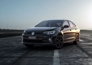 Volkswagen revisa planos de eletrificação e deixa consumidores apreensivos