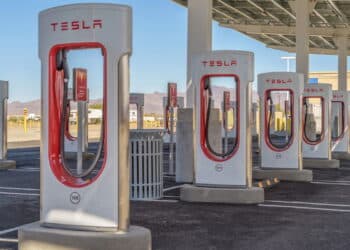 Cresce muito o número de carros elétricos na Europa!