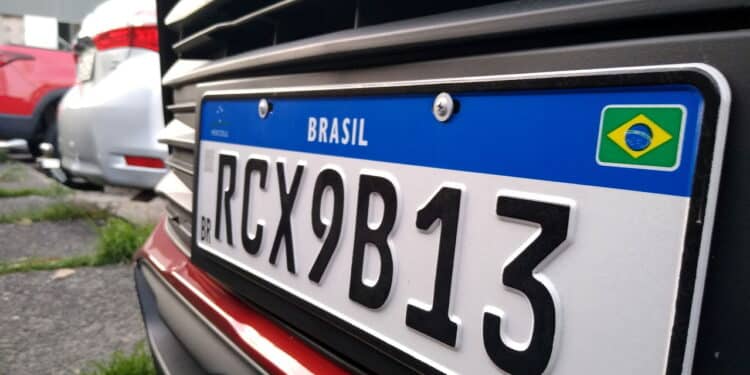 salvador, bahia, brazil - december 27, 2020: vehicle plate in the Mercosur standard is seen in the city of Salvador.
 *** Local Caption ***