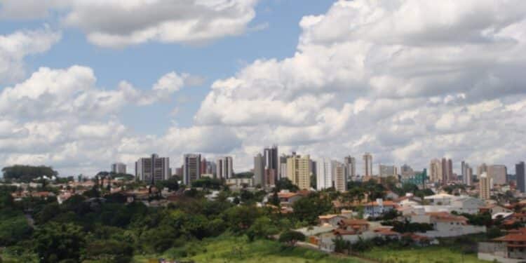 Vista da cidade de São Carlos, em São Paulo/Wikimedia Commons