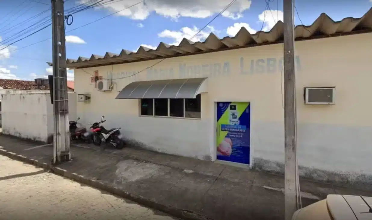 Tragédia na Bahia: menino de 2 anos morre ao cair de moto pilotada pela mãe Tragédia na Bahia: menino de 2 anos morre ao cair de moto pilotada pela mãe