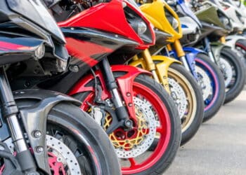 Adeus CNH? Conheça as motos elétricas que você pode usar sem burocracia