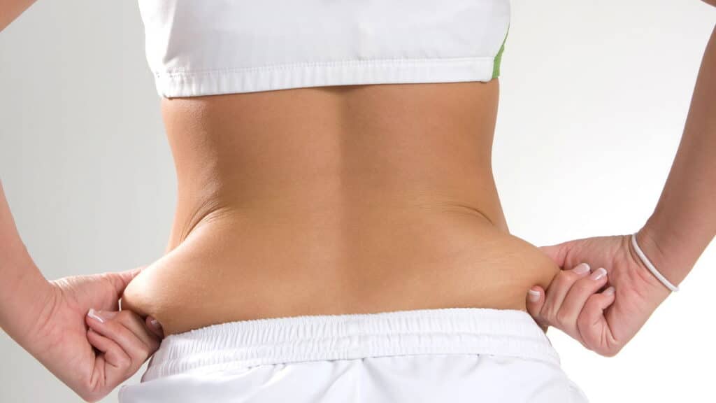 Barriga definida de forma rápida com esses três exercícios fáceis que eliminam gordura