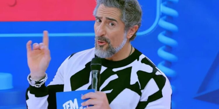 Marcos Mion perde a paciência após críticas e atitude liga sinal de alerta na Globo