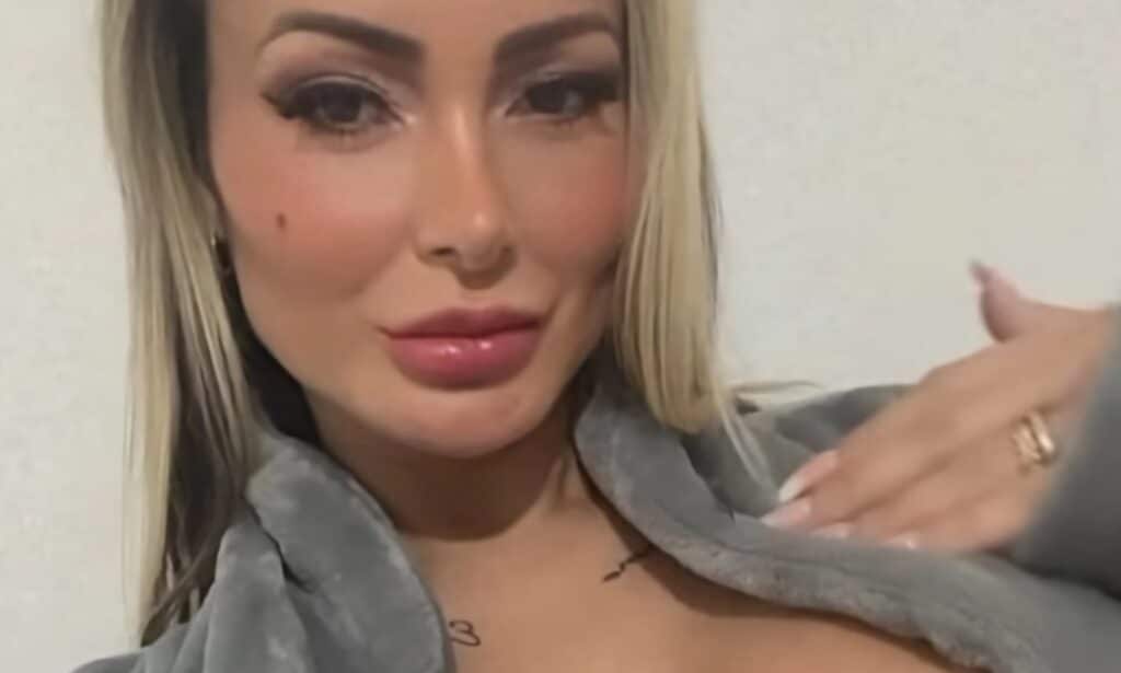 Andressa Urach anuncia mulheres trans como 'obreiras' em inauguração de igreja