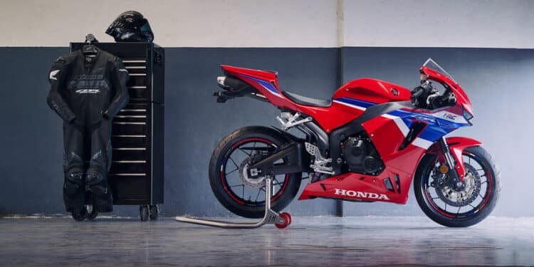 Honda CBR600RR - Créditos: Honda