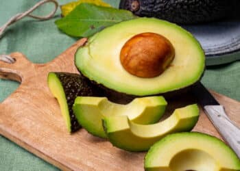 Quase ninguém sabe mas esta é a forma de conservar o abacate corretamente e evitar que estrague rápido