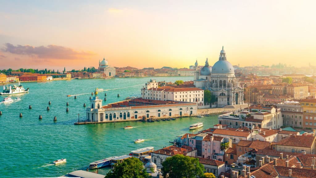 Vai viajar pra Europa em 2025? Veja o que mudou no turismo e evite surpresas