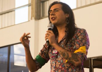 Duda Salabert reage à convocação de mulher trans pelo Exército e caso gera debate